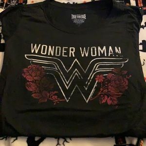 Wonder woman tee size 3